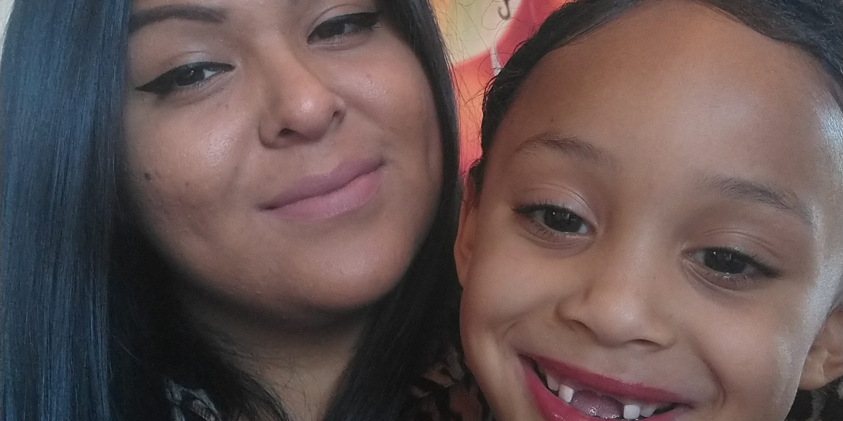 13541 Annamarie Coronel Live Your Dream Soroptimist Mother who won live Your Dream Award with daughter.